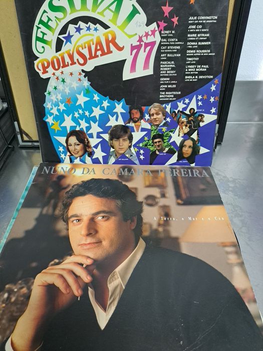 Discos de vinil singles e Lps