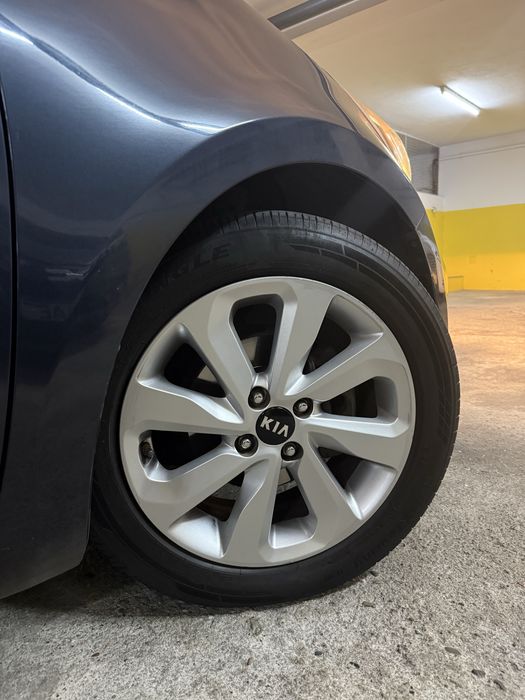 Kia Rio 1.2 EX 2016