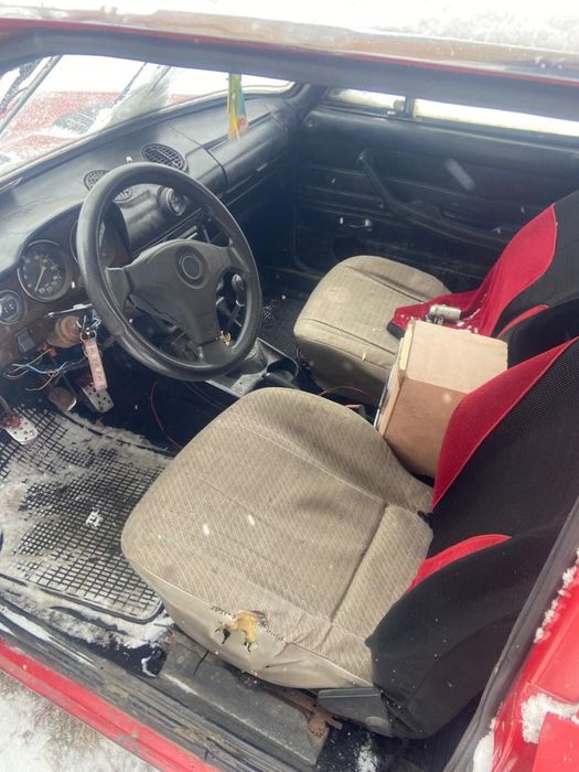 Ваз 2106 під відновлення або на розборку без титанів