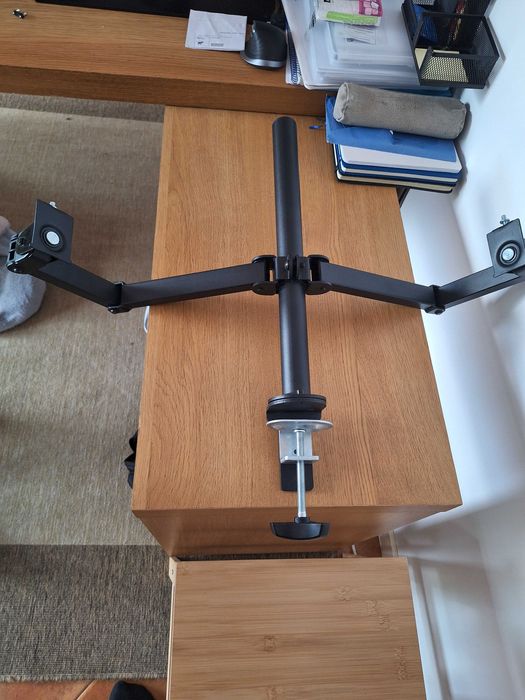 Suporte Duplo Bontec para monitores.