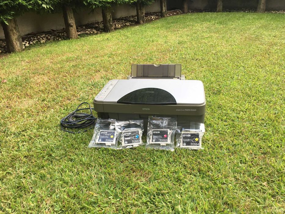 Impressora Compacta com Tinteiros Novos Incluídos