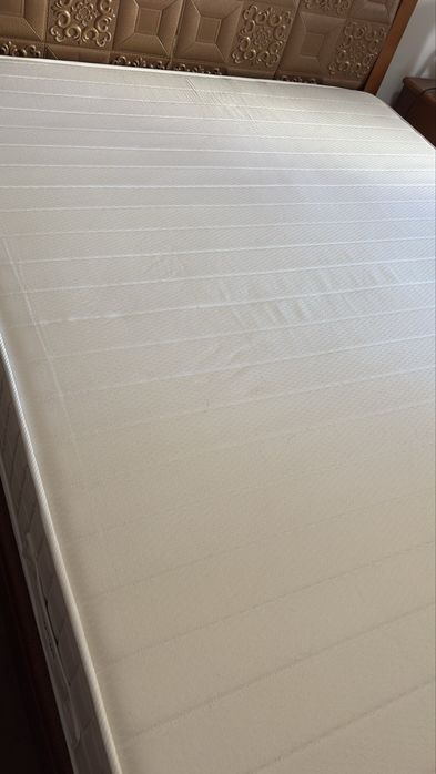Colchão Pikolin 140x190cm - Como novo