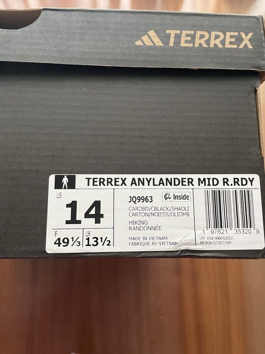 Adidas Взуття чоловіче нове торг
