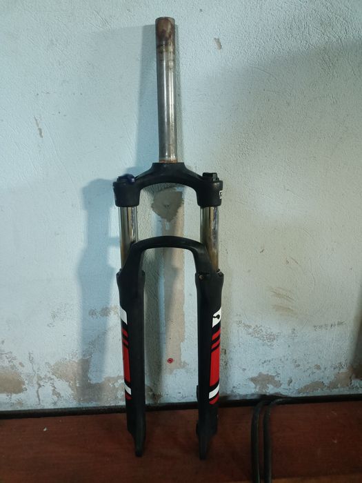 Amortyzator sr suntour xcm do regeneracji