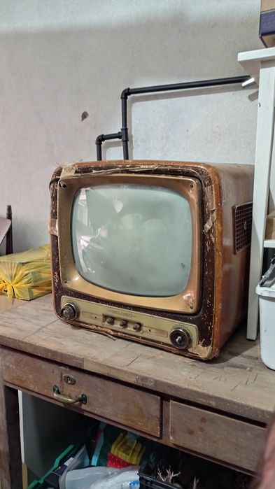 Televisão Geloso G-TV1005 - 1956/58