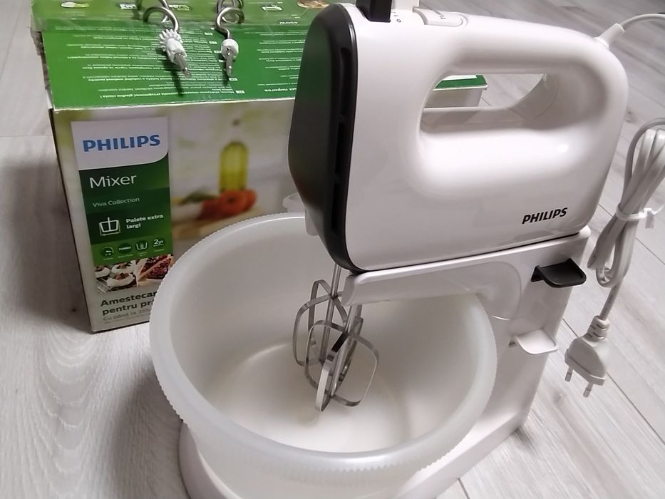 Міксер з чашкою PHILIPS