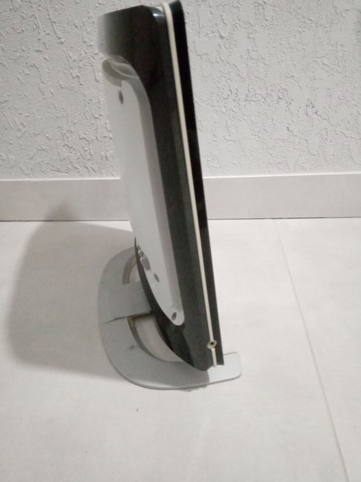 Монітор 17" Philips 170X5FB/20 (VGA, вбудовані колонки)