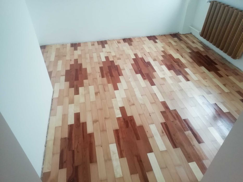 Cyklinowanie parkietu .Renowacja schodów.