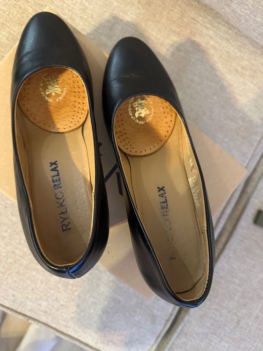 Sprzedam buty na obcasie
