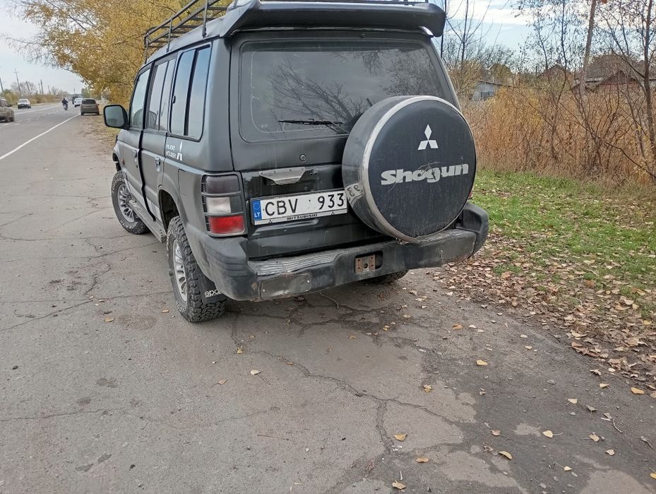 Продам Мітсубіші Паджеро 2.5