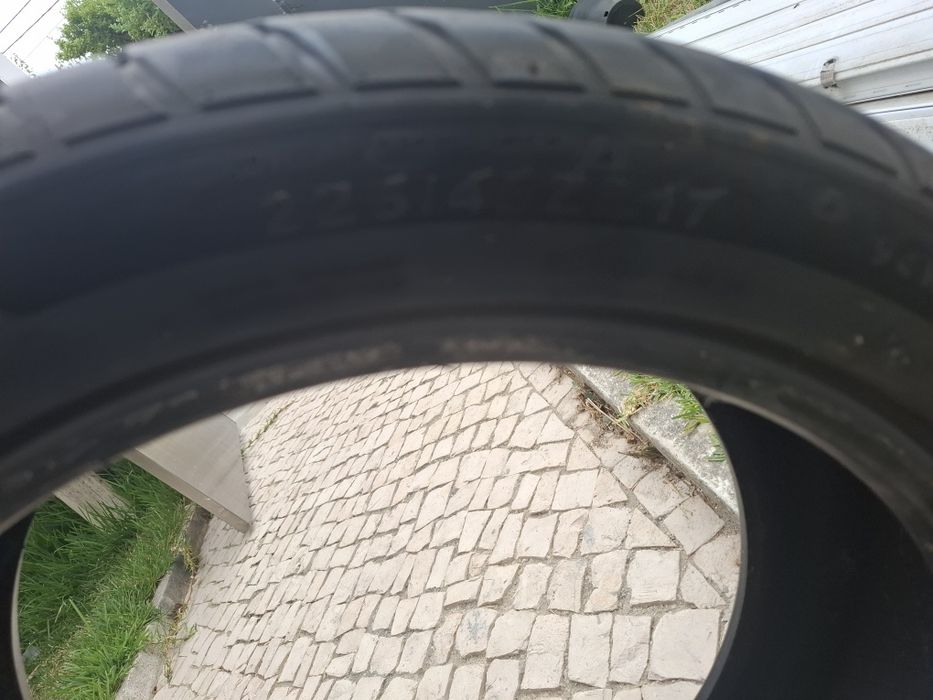 Pneu Mazzini 225 45 17 como novo!