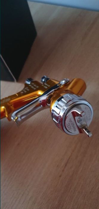 Pistolet lakierniczy
