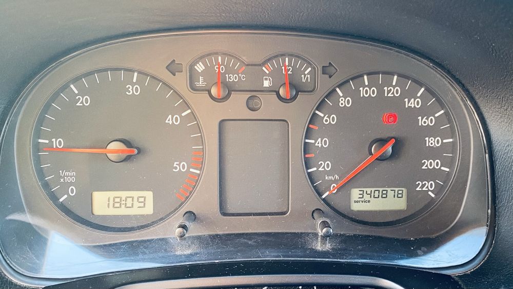 Volkswagen Golf IV 1.9 TDI — photo 5