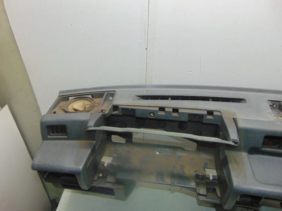 Mitsubishi L200 tablier