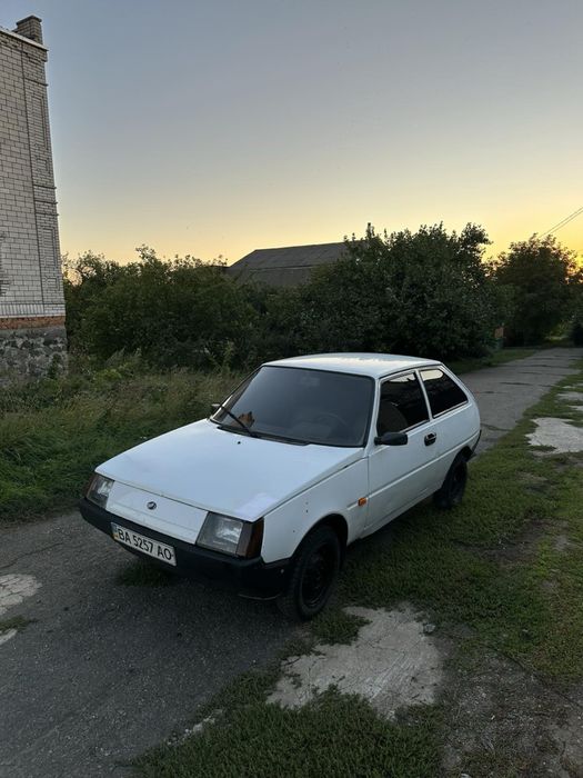 Продам таврию нова