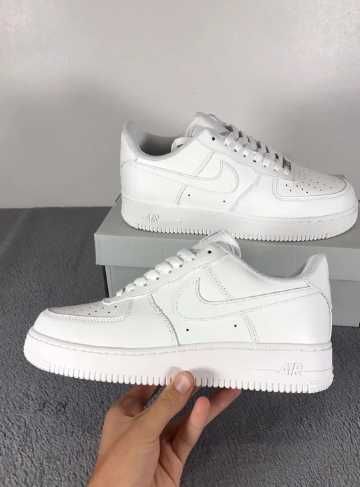 Nike_Air_Force_1_Low_'07_White R.45
