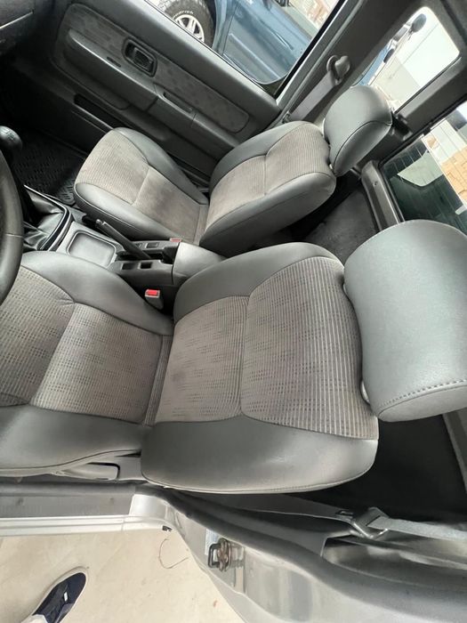 Nissan Navara D22 4x4