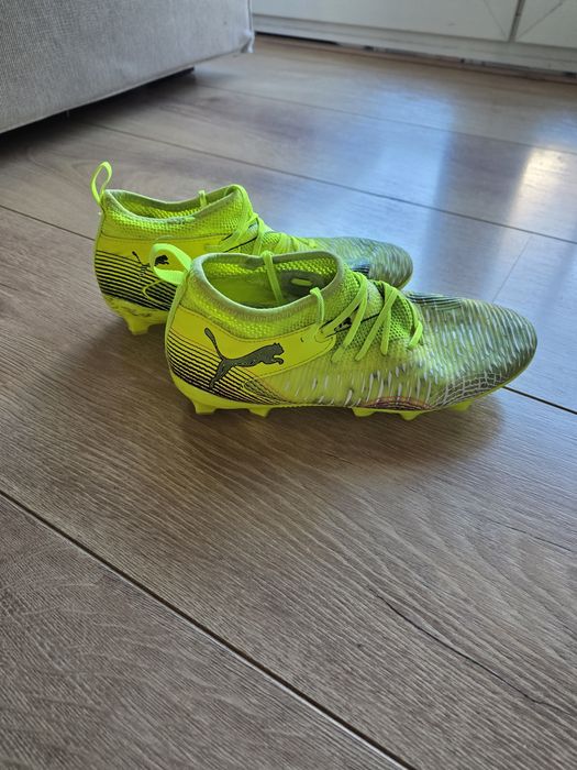 Korki puma r.37 wsuwane