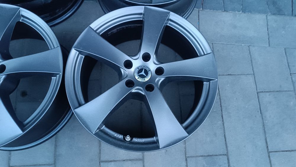 18 Alufelgi Audi A4 A5 A6 5x112 Mercedes C E GLC BMW 3,5, stan bdb grafitowe