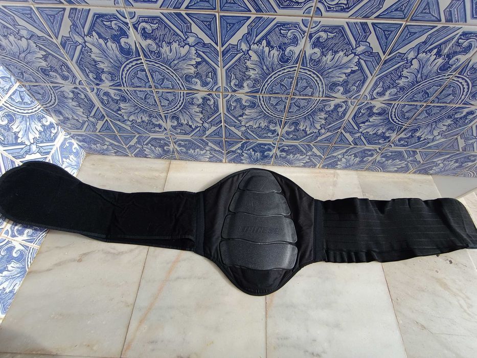Cinta lombar Dainese