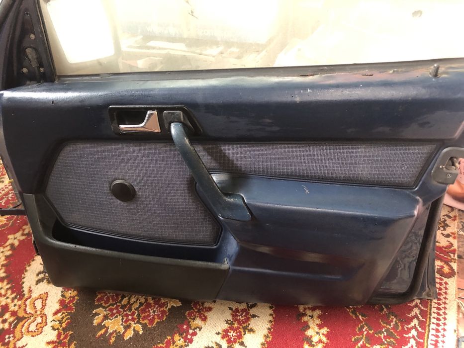 Forras de porta mercedes 190