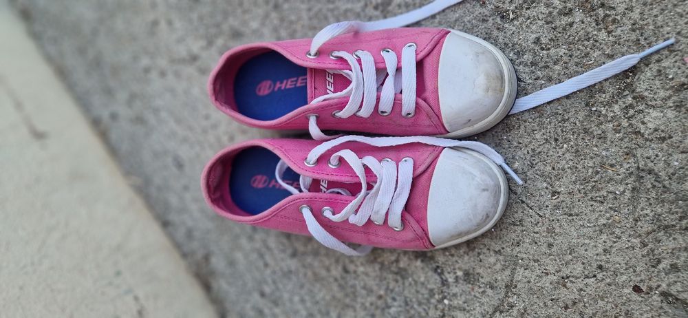 Sapatos  de crianças