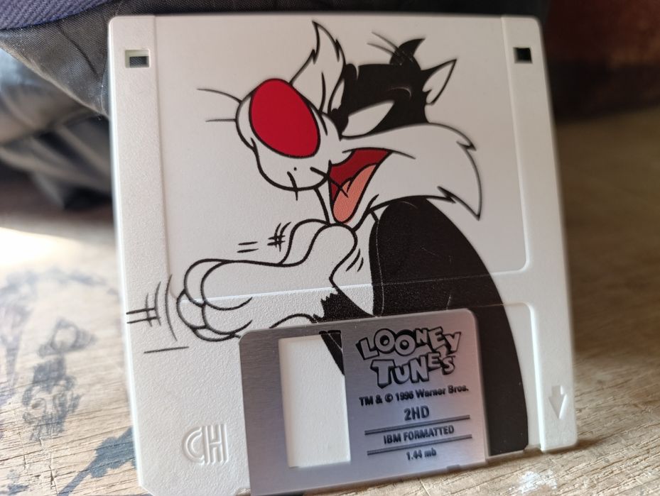 Lonely Tunes 1996 IBM 1.44MB gra zwariowane melodie klasyka