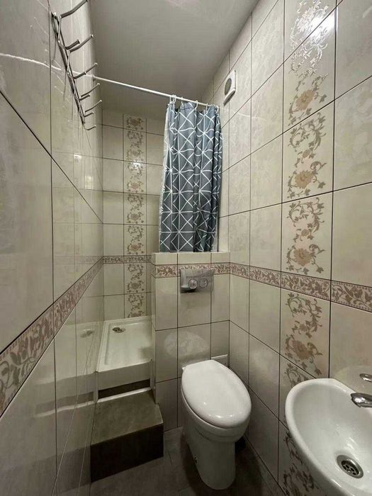 Продам 3 комн. квартиру 109 м² ЖК Приоритет новострой с ремонтом Солнечный NK