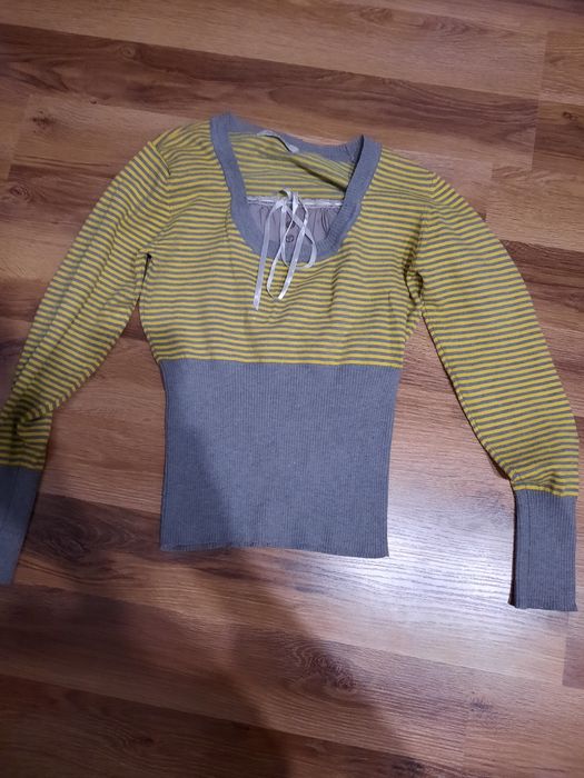 Bluzka sweterek rozmiar s