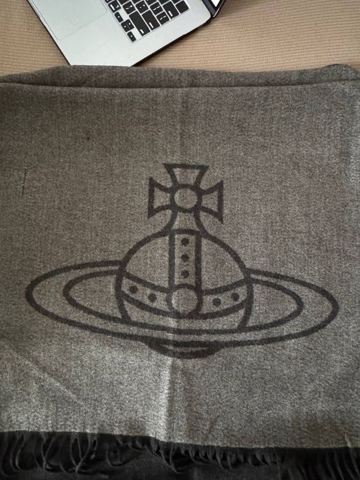 scarf vivienne westwood
