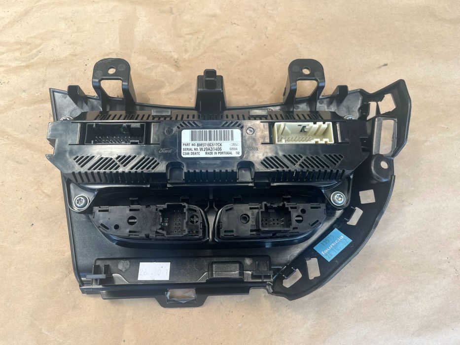 Ford Focus mk3 panel klimatyzacji