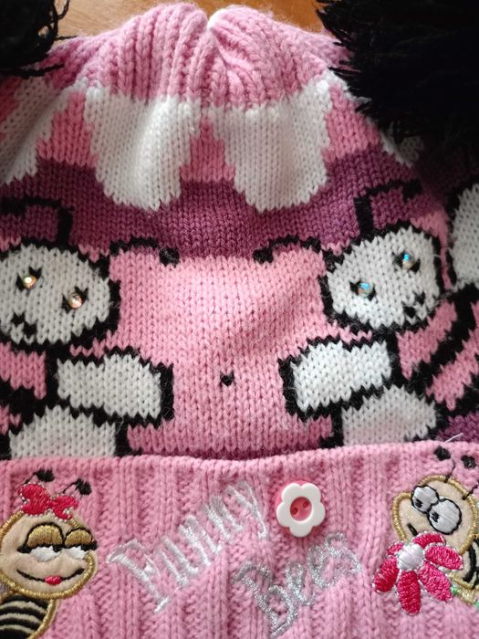 Дитяча рожева шапочка з бджілками для дівчинки, на зав"язках