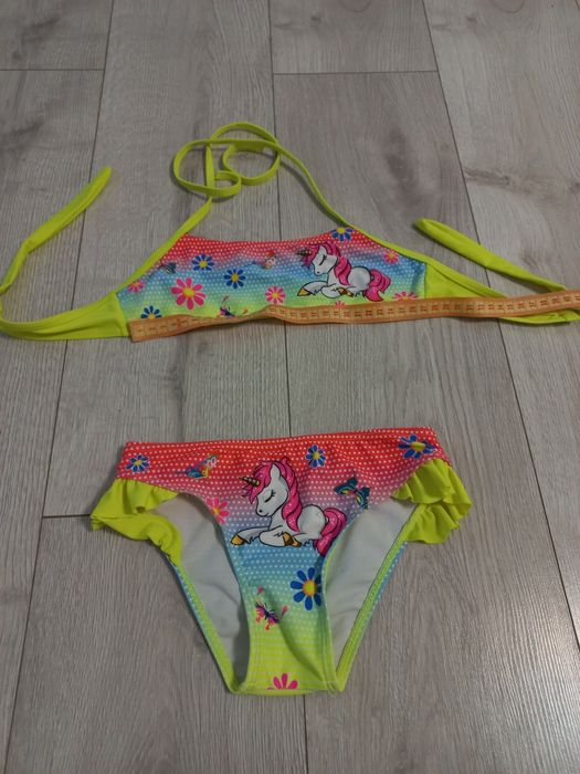 Купальник на дівчинку, ріст 128 см