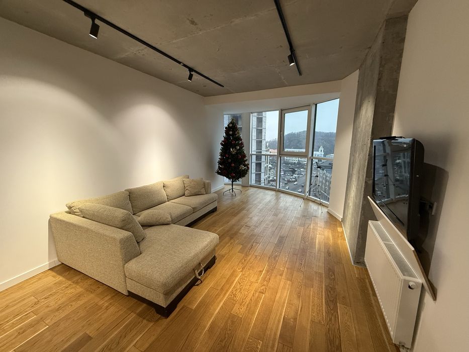 Продаж 2к квартира з ремонтом в ЖК Podil Plaza Поділ Плаза БЕЗ комісії