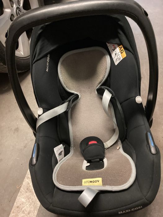 Wózek Bebetto z motywem kwiatowym + GRATISY