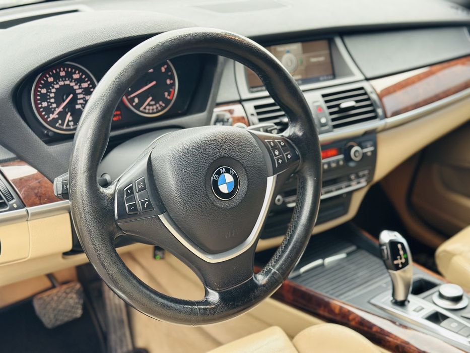 Bmw e70 в рідній фарбі, на газу