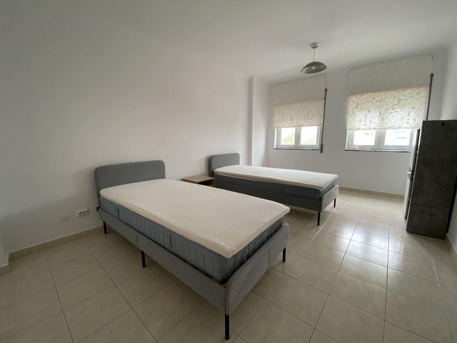Arrendo quarto duplo em Setúbal