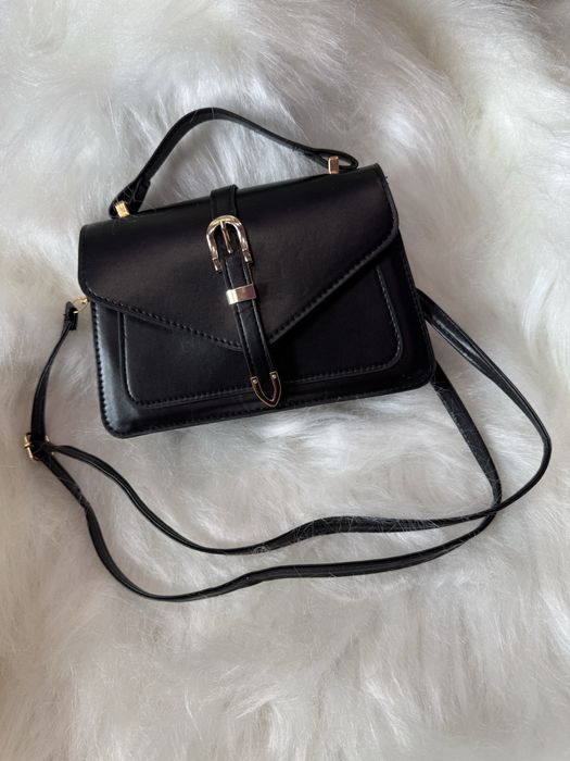 Стильна жіноча сумка через плече / на руку