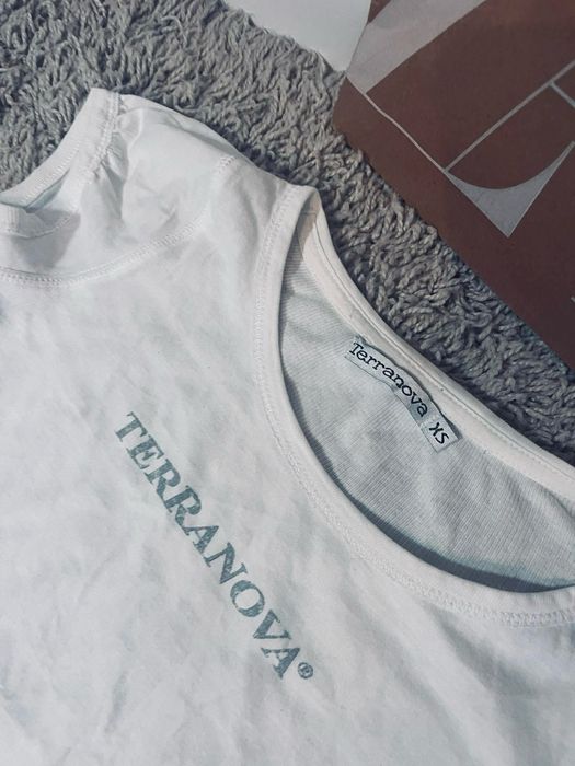Biała bluzka t-shirt Terranova xs 34