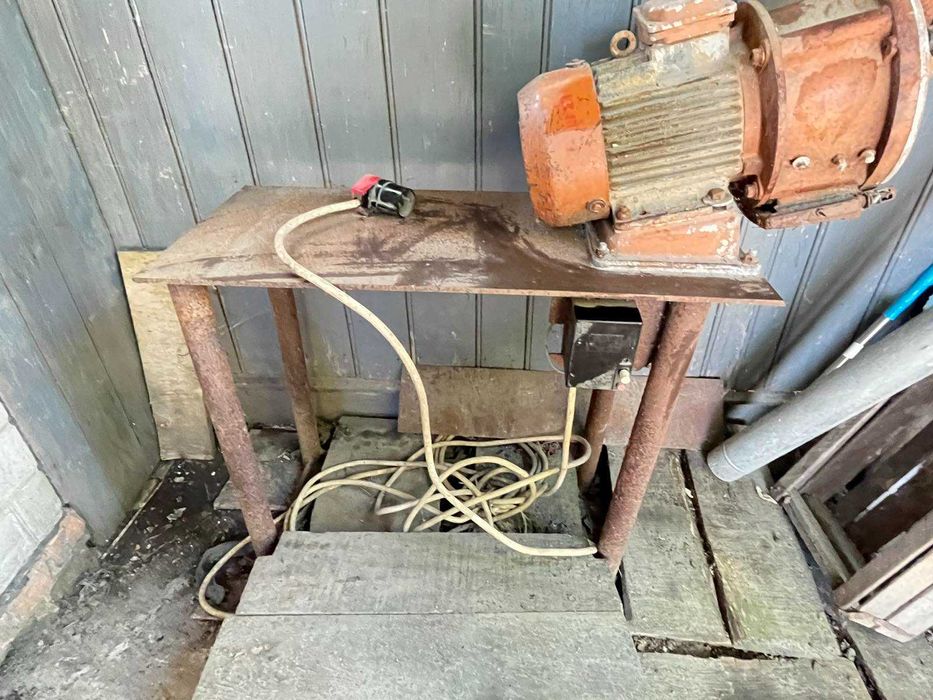 Мельниця елетрична