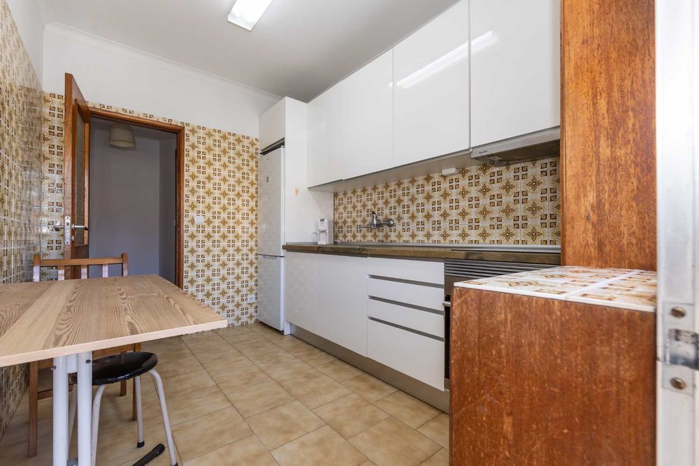 Apartamento T2+1 com garagem fechada em Ermesinde