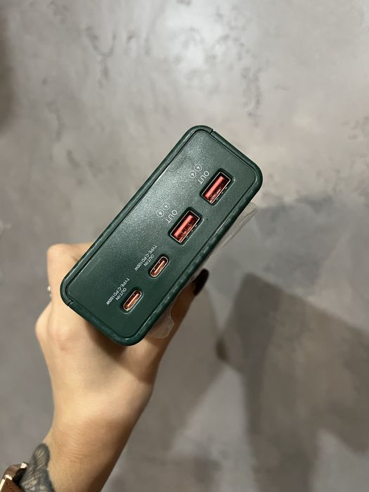 Повербанк Q6 100w