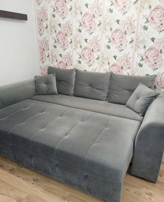 Duza sofa rozkładana z fotelem