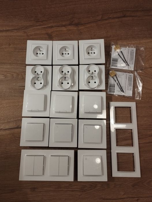 Gniazdka i włączniki Simone 10