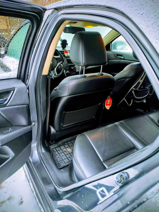 Suzuki KIZASHI 2.4 - wyjątkowy styl, zadbane auto