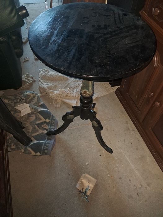 Mesa de apoio em madeira