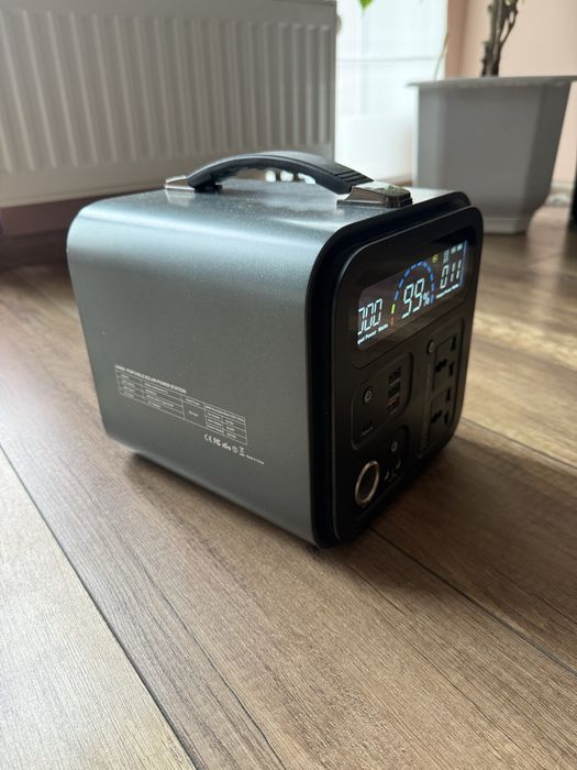 Зарядна станція 600w flashfish ua550 220v синус