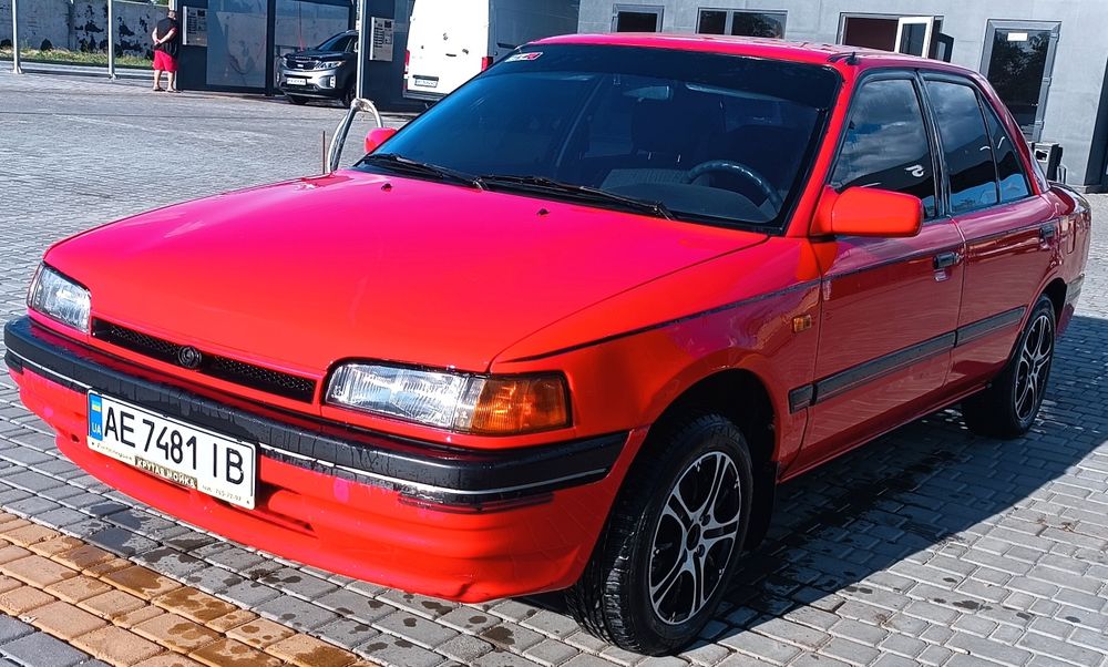 Mazda 323 1.6 16V