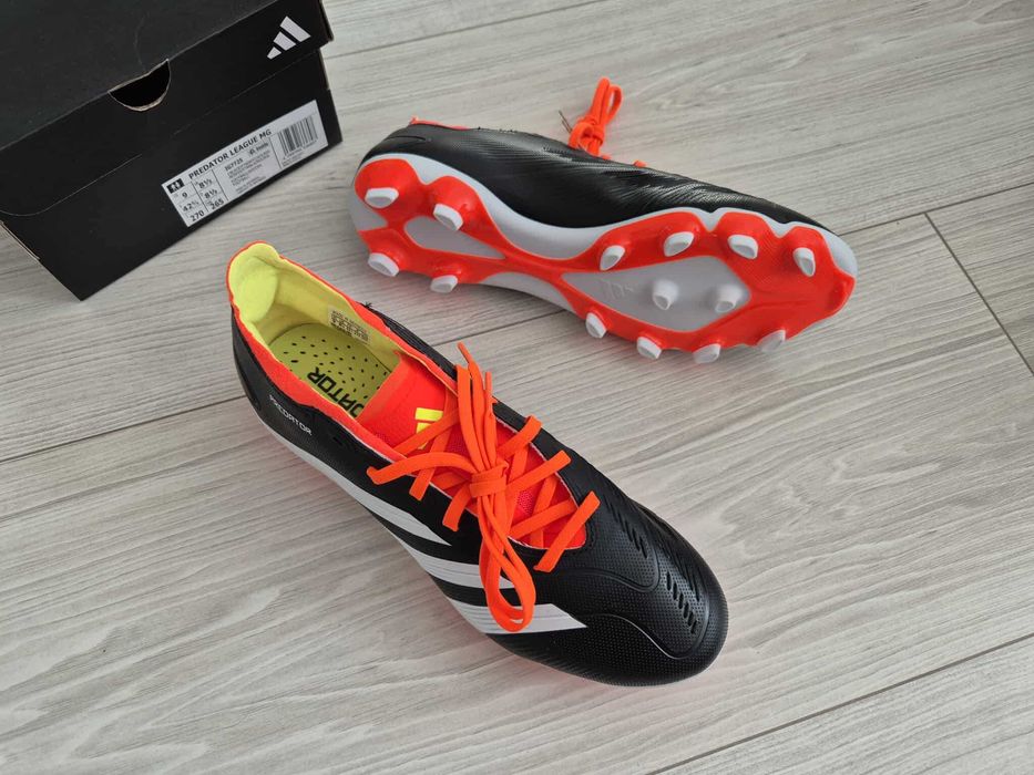 Buty piłkarskie korki adidas Predator League MG rozmiar 42 2/3
