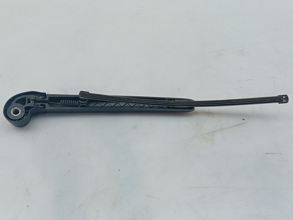 Haste / braço de escova limpa vidros trás AUDI A1 Sportback (8XA, 8XF)